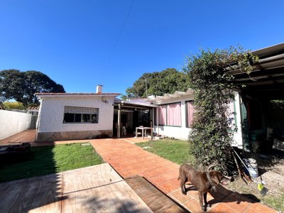 Venta casa 2 dormitorios Piriapolis