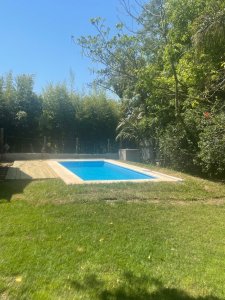 casa con pileta de 3 dormitorios